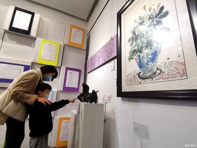 安徽亳州: 青年文藝人才成果展開展