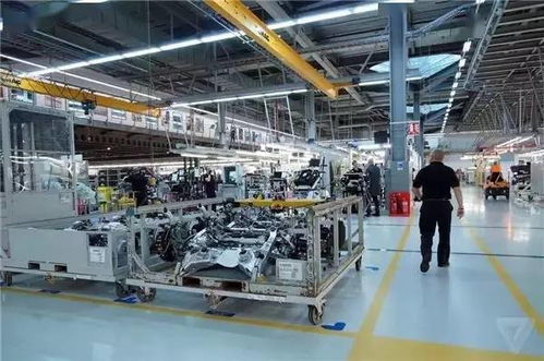 銷(xiāo)量創(chuàng)117年最高水平,勞斯萊斯工廠內(nèi)部揭秘,連工廠都這么奢華